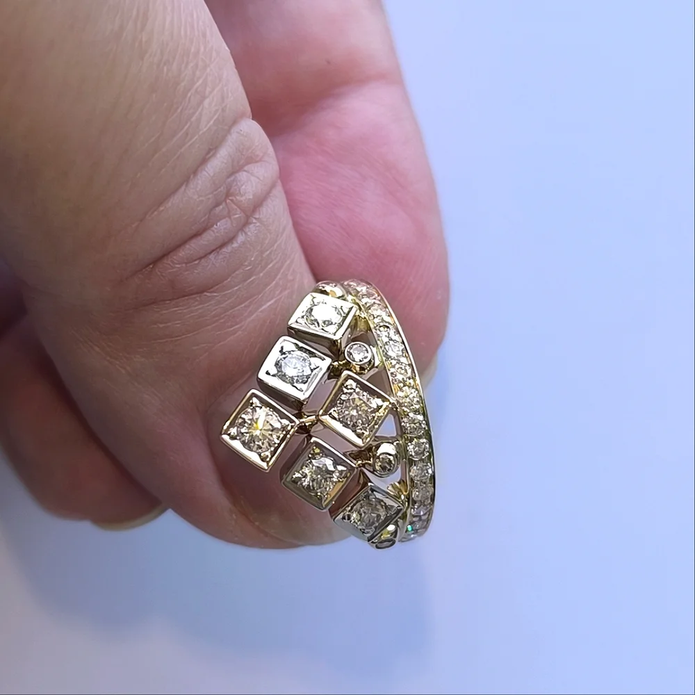 H Stern 18K Gold Diamonds King Ring 